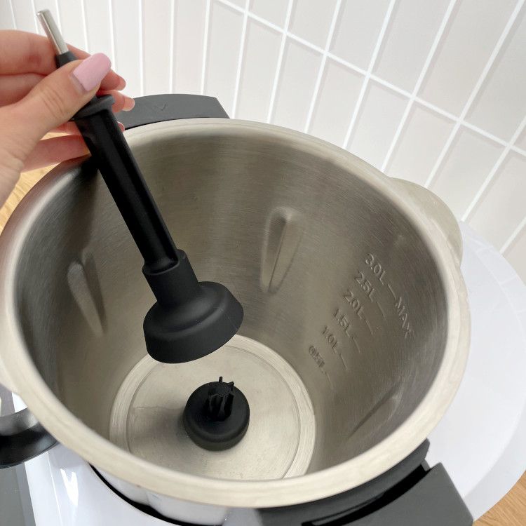 Food Processor – Image 4